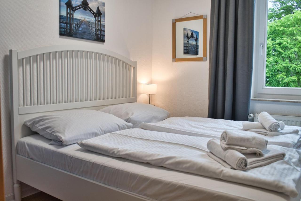 Strandnah, Balkon, Ahoi Erlebnisbad Gratis In Sellin - Strandresidenz Brandenburg Fewo 36 Гьорен Екстериор снимка